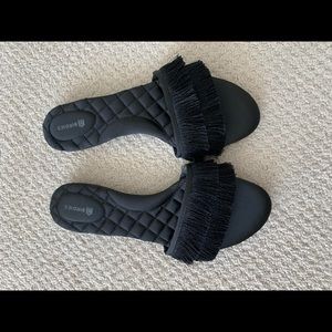 Birdies The Sparrow size 8.5